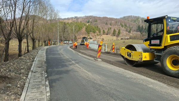 anunt de la strabag stadiul lucrarilor de reabilitare a dn 73 progres constant pe un traseu esential pentru zona 69ca543dd1013