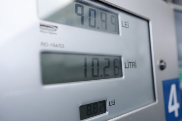 exclusiv ce efecte vor avea masurile de criza ale guvernului pe piata carburantilor expertii nu exclud rationalizarea 69c25f13bc8e0