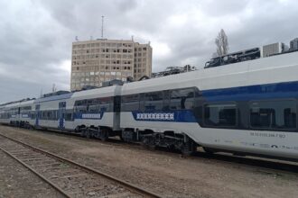 foto trei trenuri regionale pesa receptionate preliminar joi 69bd2eb030f16