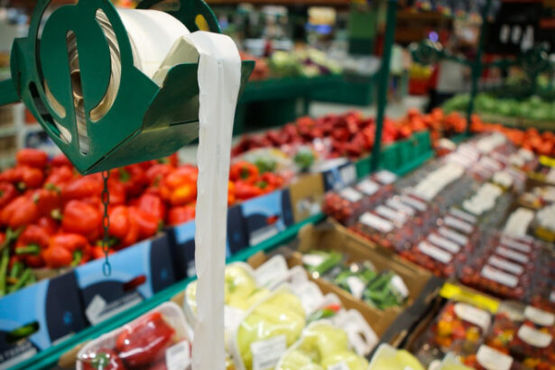 ministrul agriculturii solicita consiliului concurentei sa verifice adaosurile care apar pe traseul dintre fermier si consumator 69b4586d2df7a