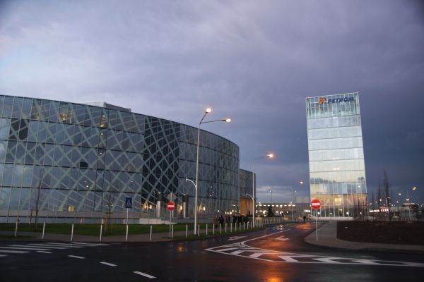 omv petrom a convocat actionarii cu propunerea unui dividend cu randament de 47 69b9901d0aae8