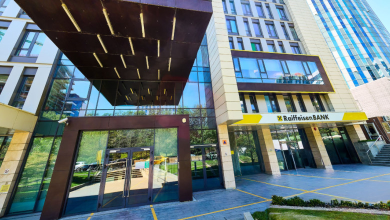 raiffeisen bank pachet extins de beneficii pentru clientii care isi incaseaza veniturile prin banca 69b3d07d07f4e