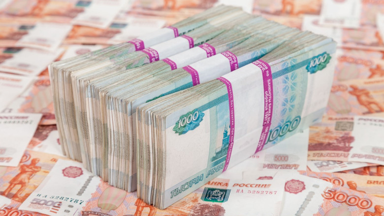 rusia interzice scoaterea de aur si a sumelor mari de bani in numerar in strainatate 69c6143b43b4f