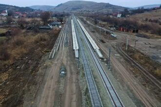 trenul metropolitan cluj ar putea fi operat cu sapte rame electrice noi a fost lansata licitatie de peste 334 de milioane de lei 69ca705f8a019