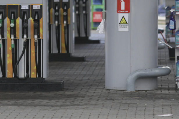 video anaf a inceput controale pe piata carburantilor in contextul scumpirilor verificari de la importatori pana la benzinarii 69bbdee8b12f0