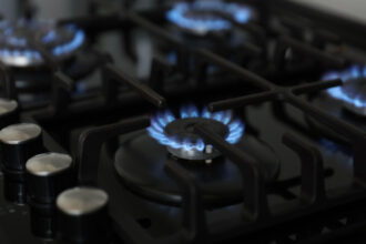 video romgaz amana intrarea pe piata pentru populatie pana in 2027 desi promitea oferte din primavara lucrurile au fost abordate politic 69c8e86e70d2a