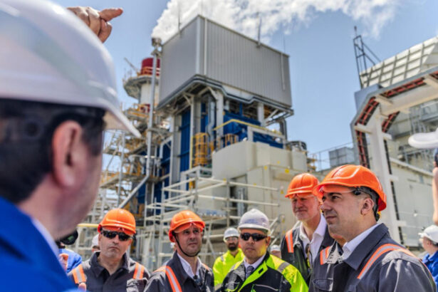 ministrul energiei rafinaria petromidia care acopera 27 din consumul de carburanti si a reluat activitatea la capacitate maxima 69d3acad5d1db