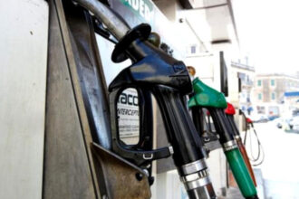 video acciza scazuta la motorina si o singura actualizare a preturilor la pompa pe zi proiectul de oug prevede o contributie de solidaritate 69cf3e4634e0e