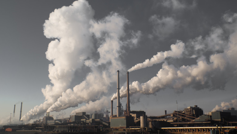 romania si alte cinci state ue cer inghetarea certificatelor gratuite de co2 companiile se tem de relocari in afara ue 6a1804c2e45d8