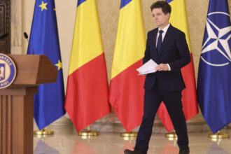presedintele nicusor dan a semnat decretul pentru promulgarea legii privind mecanismul european safe pentru aparare 6a2d9444a7440