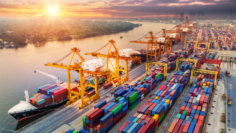 romania continua sa importe mai mult decat exporta deficitul balantei comerciale s a redus cu 7 in 2026 6a27e025b63d5